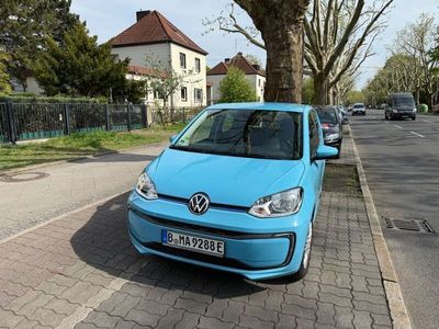 VW e-up!