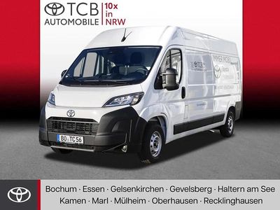 Weiß Gebraucht 2024 Toyota Proace Van / Kleinbus | 35.489 € (Fairer Preis)