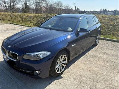Gebraucht BMW 530 258 PS (189 kW) 2012 Blau Kombi