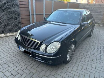 Mercedes E280