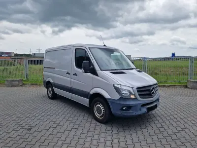 Gebraucht Mercedes Sprinter 114 PS (83 kW) 2018 Brillantsilber metallic Van
