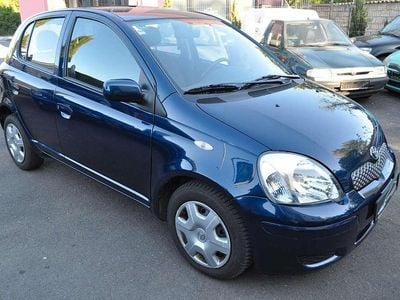 Usata Toyota Yaris Sol 87 CV (63 kW) 2003 Blu Utilitaria