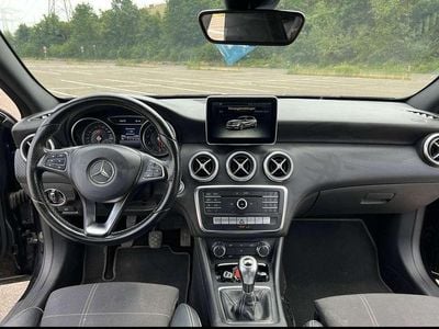 Mercedes A180