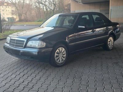 Mercedes C180