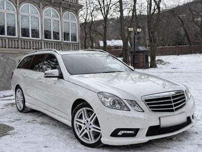 Gebraucht Mercedes E500 AMG 387 PS (284 kW) 2010 Weiß Kombi
