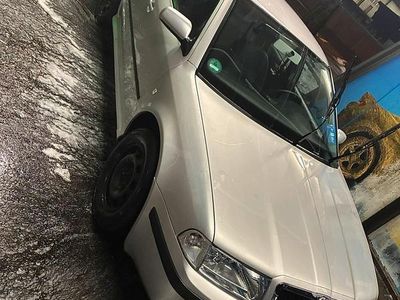Gebraucht Skoda Octavia 116 PS (85 kW) 2002 Silber Limousine