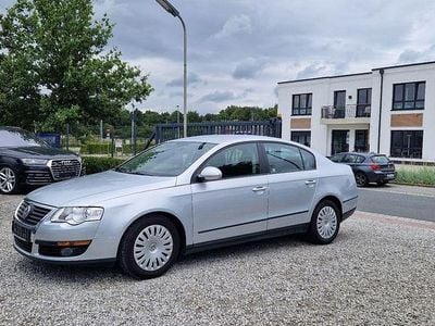 Gebraucht VW Passat Trendline 102 PS (75 kW) 2005 Silber Limousine