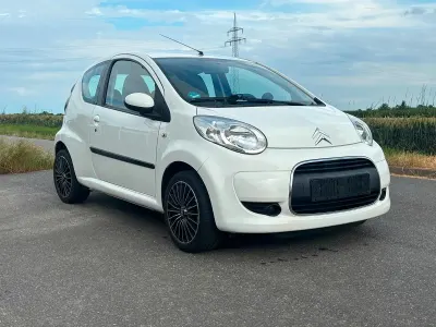 Gebraucht Citroën C1 68 PS (50 kW) 2009 Weiß Kleinwagen