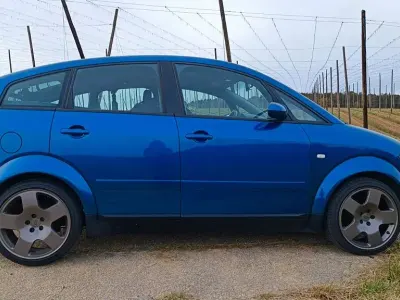 Brugt Audi A2 Sport 75 HK (55 kW) 2004 Blå Hatchback