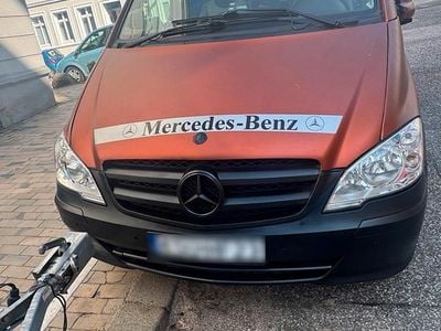 Gebraucht Mercedes Viano 163 PS (119 kW) 2004 Silber Van / Kleinbus