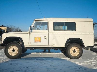 Gebraucht Land Rover Defender 69 PS (50 kW) 1991 Weiß SUV
