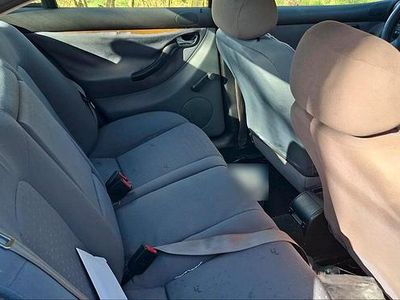 Gebraucht Seat Toledo 100 PS (73 kW) 2001 Blau Limousine