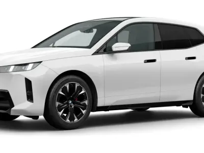 Gebraucht BMW iX Comfort Edition 400 kW (544 PS) 2025 Weiß SUV