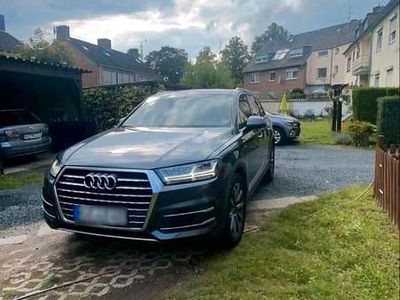Second-hand Audi Q7 249 CP (183 kW) 2016 Argintiu SUV