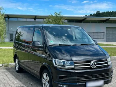 Gebraucht VW Multivan Comfortline 150 PS (110 kW) 2017 Van / Kleinbus