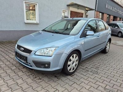 Gebraucht Ford Focus 116 PS (85 kW) 2007 Blau Limousine