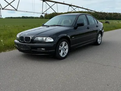 Gebraucht BMW 316 105 PS (77 kW) 2000 Schwarz Limousine