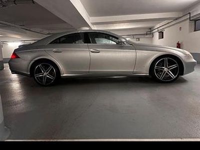 Silber Gebraucht 2006 Mercedes CLS350 Limousine | 7.500 €