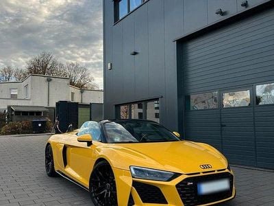 Gebraucht Audi R8 Spyder Sport 540 PS (397 kW) 2021 Gelb Cabrio