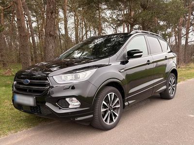 Gebraucht Ford Kuga ST-Line 150 PS (110 kW) 2019 Schwarz SUV