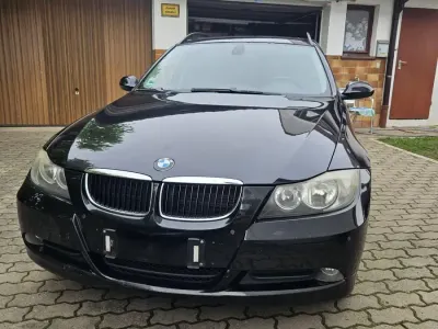 Gebraucht BMW 320 177 PS (130 kW) 2008 Schwarz Kombi