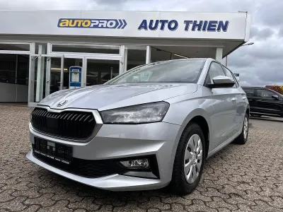 Gebraucht Skoda Fabia Ambition 80 PS (58 kW) 2022 Silber Kleinwagen