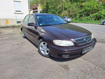 gebraucht Opel Omega 2.2 Design Edition