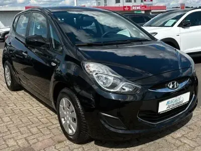 Gebraucht Hyundai ix20 Classic 90 PS (66 kW) 2014 Schwarz Kleinwagen