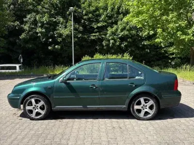 Gebraucht VW Bora Trendline 90 PS (66 kW) 2000 Grün Limousine