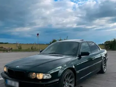Gebraucht BMW 728 198 PS (145 kW) 2000 Grün Limousine