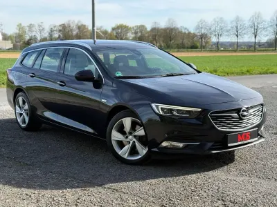 Gebraucht Opel Insignia Innovation 209 PS (153 kW) 2018 Blau Kombi