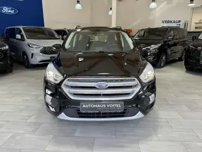 Gebraucht Ford Kuga Cool & Connect 150 PS (110 kW) 2019 Schwarz SUV