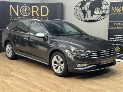 Gebraucht VW Passat Alltrack 200 PS (147 kW) 2022 Mangangrau metallic (metallic) Kombi