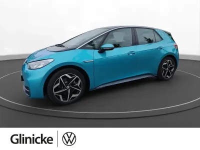 Gebraucht VW ID.3 Pure 110 kW (150 PS) 2021 Makenatürkis metallic Kleinwagen