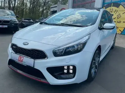 Gebraucht Kia Ceed GT GT 204 PS (150 kW) 2016 Deluxe white Limousine