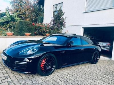 Porsche Panamera GTS