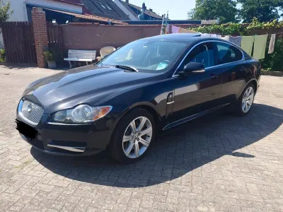 Gebraucht Jaguar XF 211 PS (155 kW) 2010 Schwarz Limousine