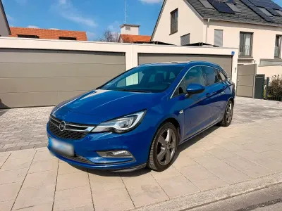 Używany Opel Astra 150 KM (110 kW) 2018 Niebieski Kombi