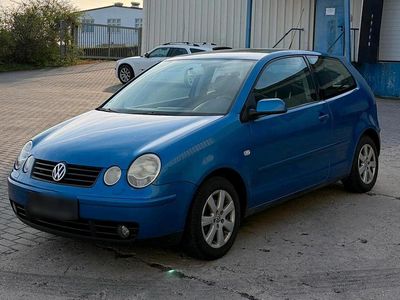 Gebraucht VW Polo 101 PS (74 kW) 2002 Blau Kleinwagen