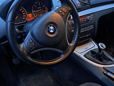 Gebraucht BMW 116 116 PS (85 kW) 2009 Silber Kleinwagen