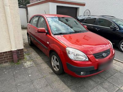 Gebraucht Kia Rio 115 PS (84 kW) 2007 Rot Kleinwagen