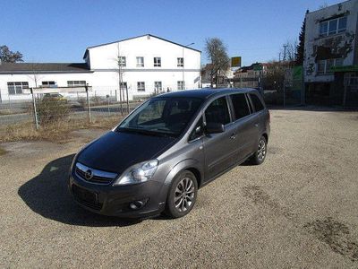 Gebraucht Opel Zafira Design Edition 110 PS (80 kW) 2011 Grau Van / Kleinbus