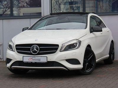 Gebraucht Mercedes A200 Night 156 PS (114 kW) 2012 Weiß Limousine
