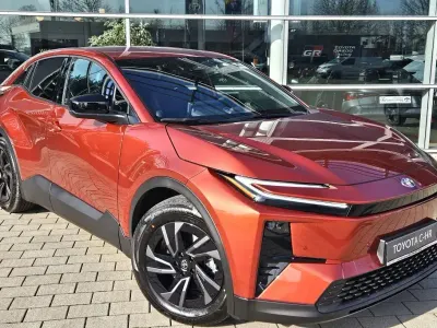 Neu Toyota C-HR+ 164 kW (224 PS) 2026 Metal oxide metallic SUV