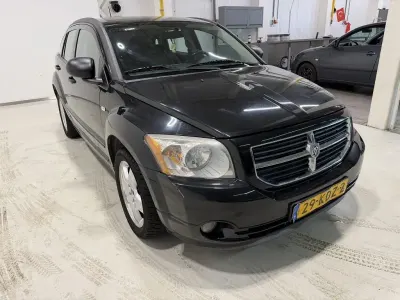 Gebraucht Dodge Caliber SE 150 PS (110 kW) 2009 Schwarz Kleinwagen