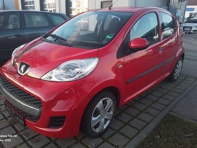 Gebraucht Peugeot 107 Filou 68 PS (50 kW) 2009 Rot Kleinwagen