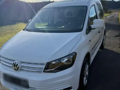 Gebraucht VW Caddy 75 PS (55 kW) 2019 Weiß Van / Kleinbus