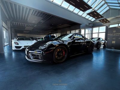 Porsche 911 Carrera 4 GTS