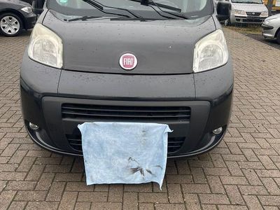Gebraucht Fiat Qubo Active 73 PS (53 kW) 2011 Schwarz Van / Kleinbus