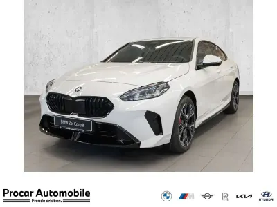 Neu BMW 220 M Sport 156 PS (114 kW) 2026 Alpinweiss iii Coupé